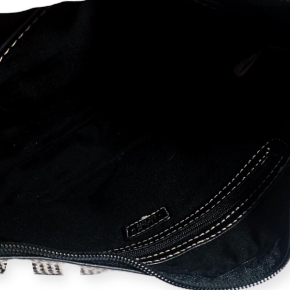 Chaps Vintage Houdstooth Leather Bag - Picture 4 of 7